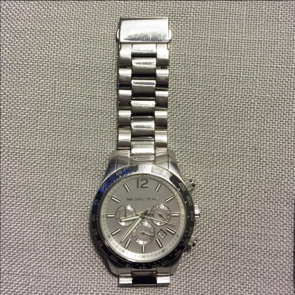 Michael Kors watch - Picture 4 of 4
